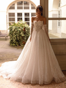 Philippa Romantic Wedding Dress BallGown Chapel Bridal Gown Scoop Neck