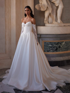 EVITA Suknia Ślubna Modern Couture o Kroju Księżniczki z Trenem Chapel z Dekoltem w Kształcie Serca i Koronkowym Zdobieniem  Español