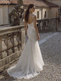 TINA Wedding dress Sample Sale