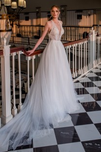 RIMMA Wedding dress Sample Sale