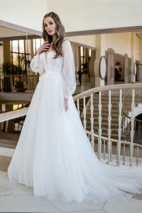 RUSANA Embroidered V-Neck Tulle Lace A-Line Wedding Dress