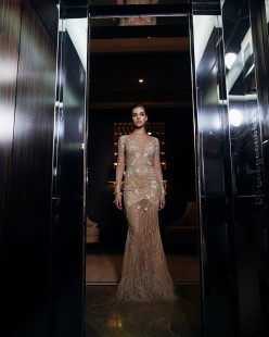 EMOTION Wedding dress Sample Sale