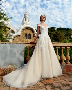 NATISHA Wedding dress Sample Sale