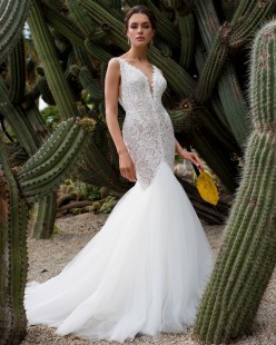 NORA Wedding dress Sample Sale