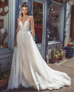 PRAYA Wedding dress Sample Sale