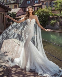 PURA Wedding dress Sample Sale