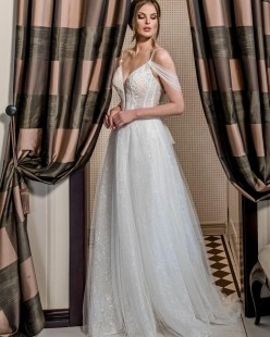 RAISA Wedding dress Sample Sale