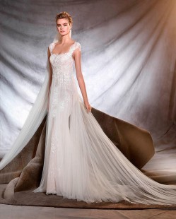 OASIS Wedding dress Sample Sale