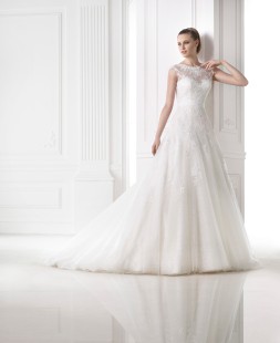 MEDA Wedding dress Sample Sale