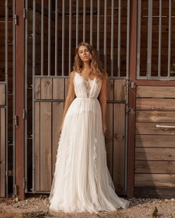 MACKENZIE V-Neck Lace Tulle A-Line Wedding Dress