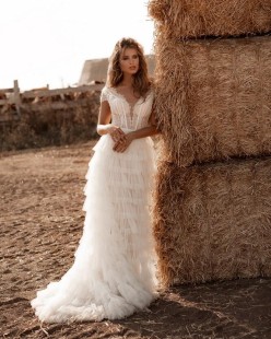VERBENA Wedding dress Sample Sale