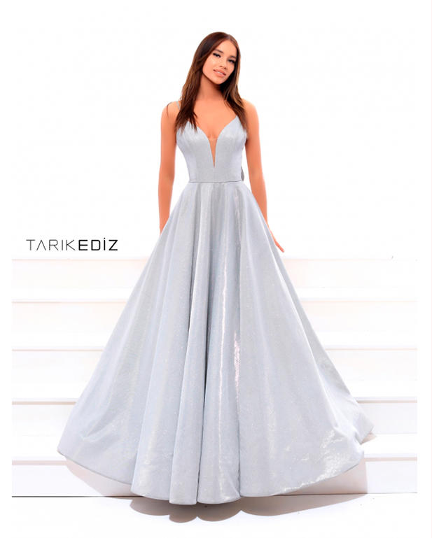 v neck dresses Deep V-Neck Mini Dress – INNSLANE Lace Top Bridesmaid Dresses Men's Oxford Dress Sneakers Size:Collar 17 1/2
